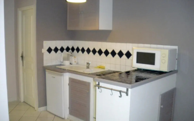 Villa With one Bedroom in Maussane-les-alpilles, With Pool Access, Fur