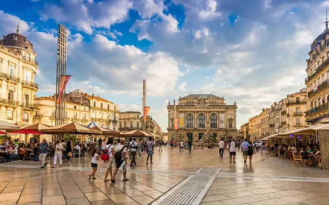 Central PARKING-GRATUIT Climatisation Studio