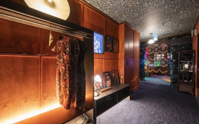 Shourin Hotel Cheonan by Aank