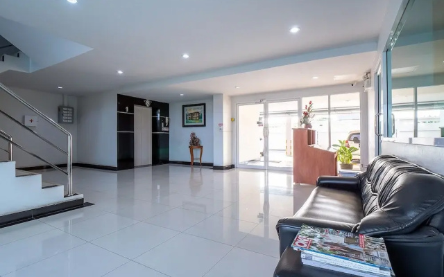 Taweesuk Residence