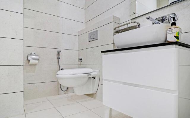 Treebo Trend Kamron Regency Sector 80