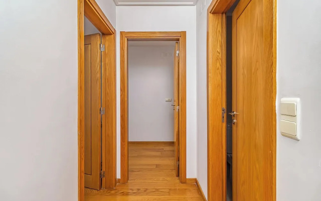 Stylish Stay in Lisbon-Scenic Views