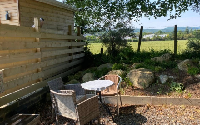 Scarr View 1st floor Apartment