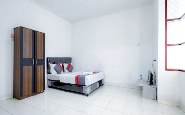 J&B Rooms Tomang Jakarta Mitra RedDoorz