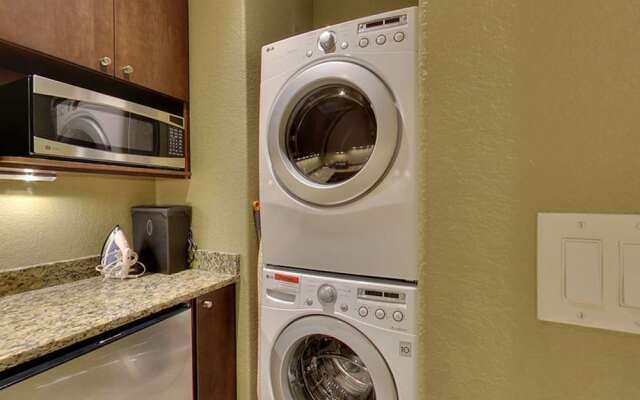 Ocean Paradise by RedAwning