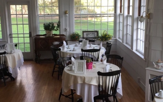 Blackberry River Inn