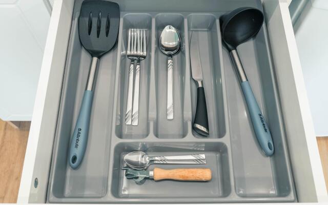 SweetHome (СвитХоум) на проезде Юрия Тена