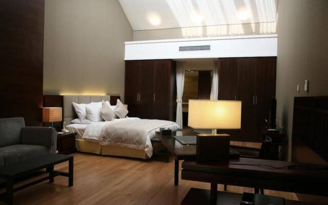 Tianjin Eagle Land International Hotel