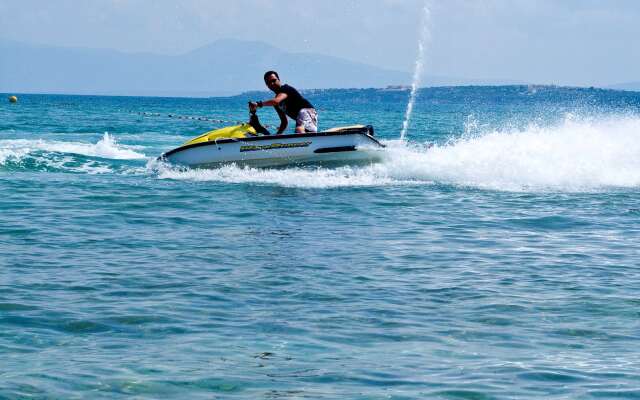 Radisson Blu Resort & Spa, Cesme