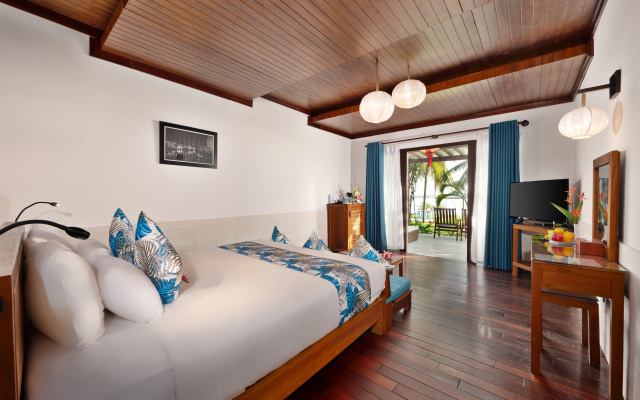 Vinh Hung Riverside Resort & Spa – Guest Rooms – Da Nang