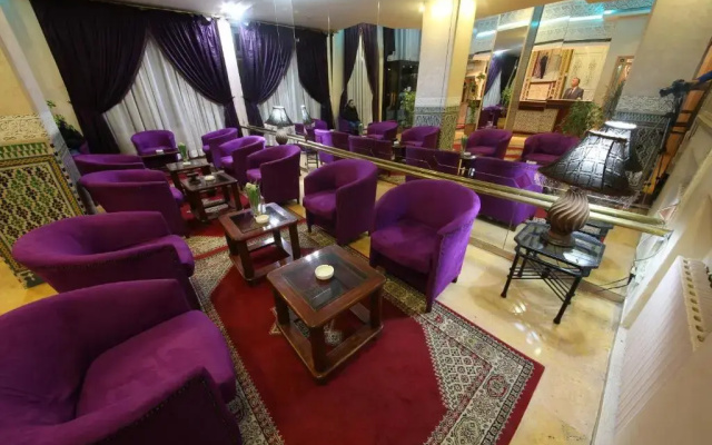 Hotel Akouas