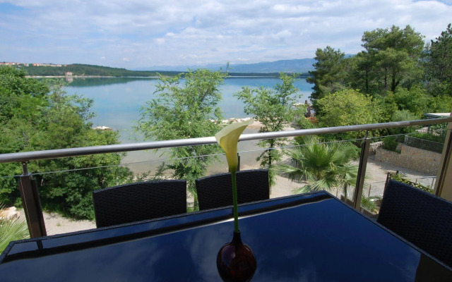 Soline Bay Seashore Residence