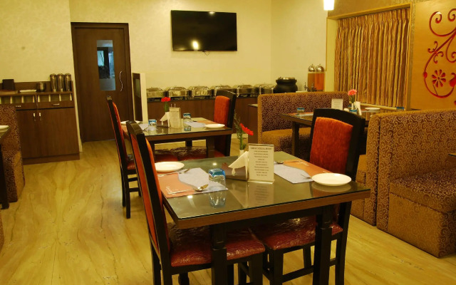 Hotel Gokulam Park