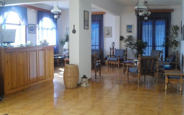 Hotel Grivas-Elia