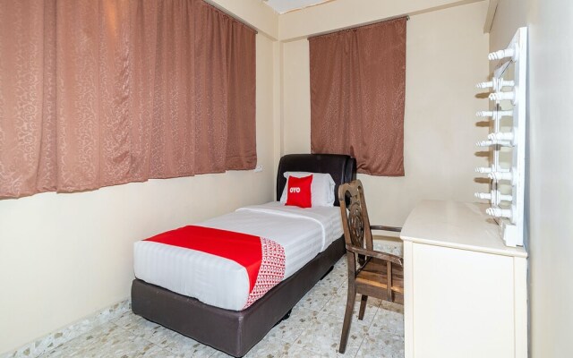 OYO 89932 DD Homestay
