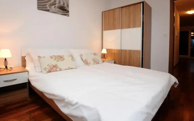 Summer Beach Apartments