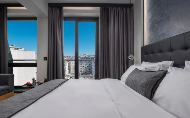 No 15 Ermou Hotel