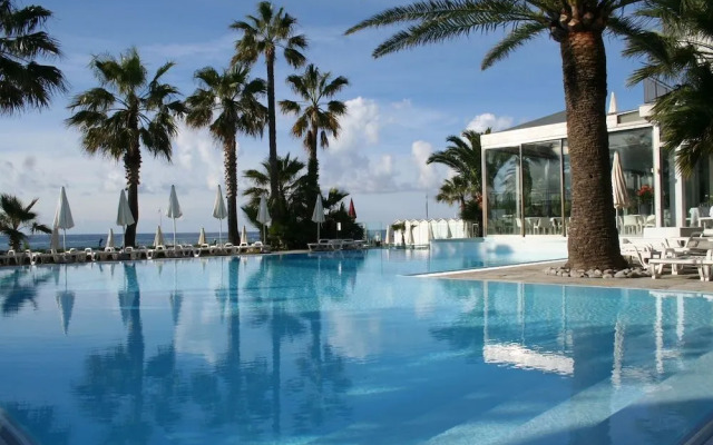 Hotel Caravelle