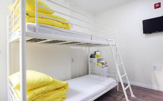 24 Guesthouse Myeongdong Avenue