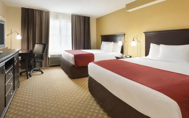 Quality Inn & Suites Alexandria