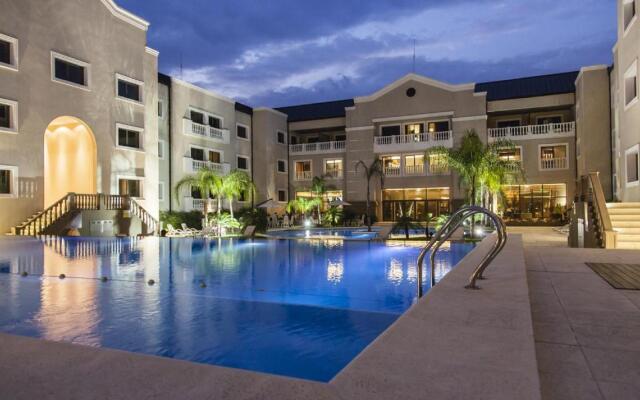 Howard Johnson Hotel & Casino