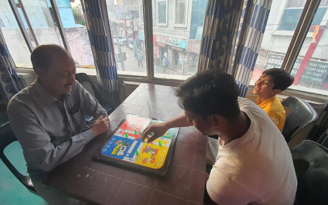 OYO 80522A Taj City Hotel