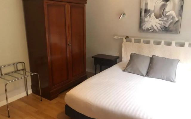 Hotel De la Corniche