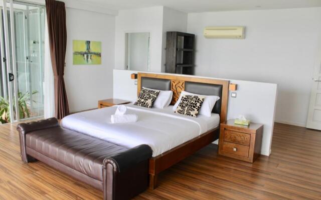 Aroha Seaview Villa Private pool