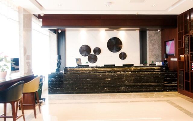GreenTree Inn Taizhou Taixing Middle Guoqing Road Business Hotel