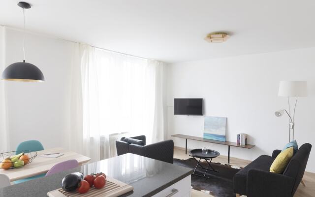 Nest- Badenerstrasse