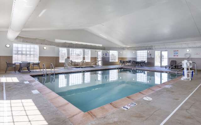 Sleep Inn & Suites Pleasant Hill - Des Moines