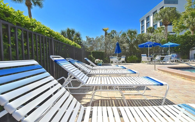 Bay Tree Club 106 by Vtrips