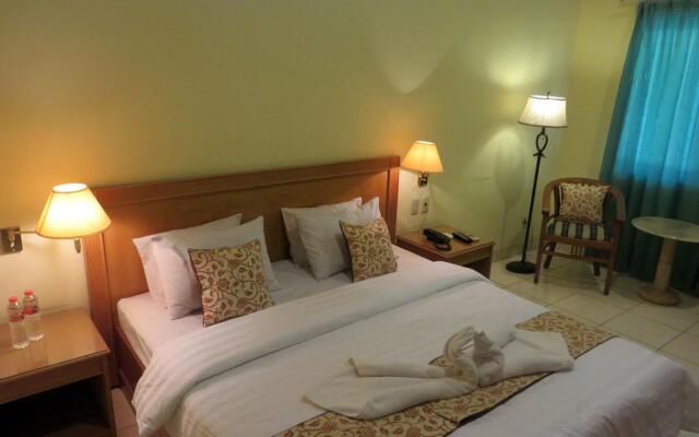 Adisurya Hotel