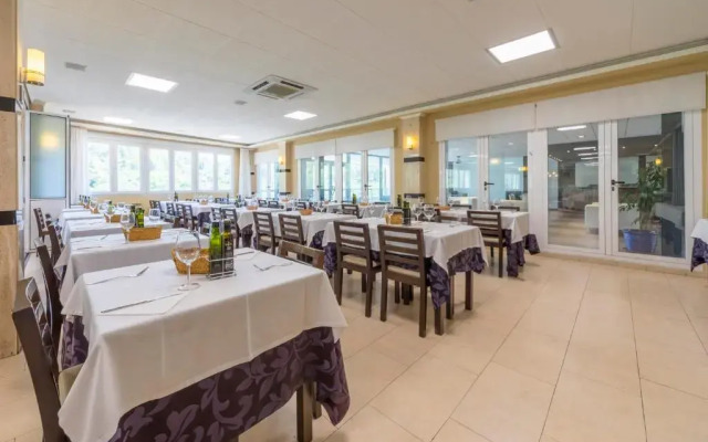 Rosaleda Del Mijares