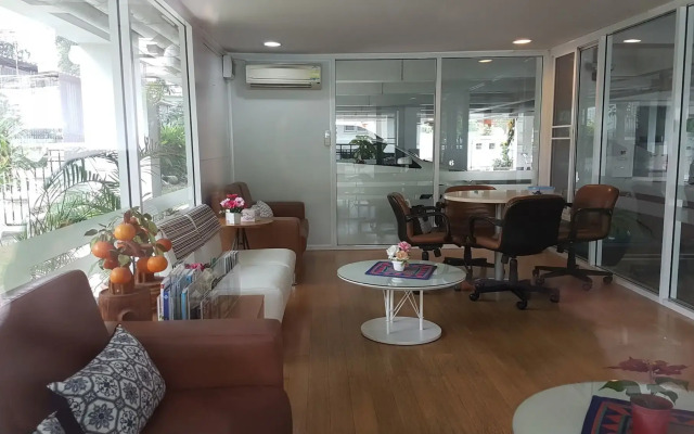 The 20 Apartment