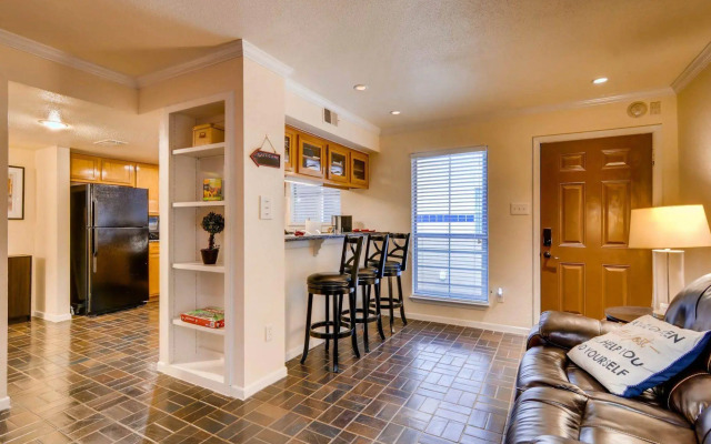 Residences at The Railyards - Downtown Austin