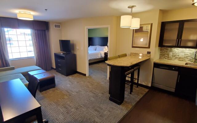 Staybridge Suites Eau Claire - Altoona, an IHG Hotel