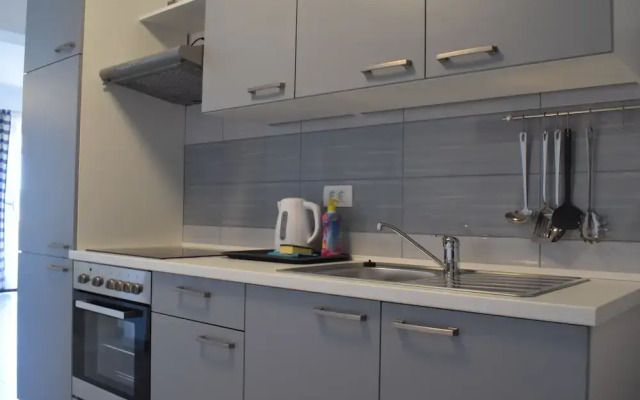 Luxury Apartments Otia