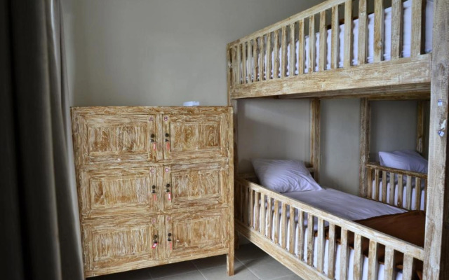 CANGGU KAYUMA HOUSE by ZUZU