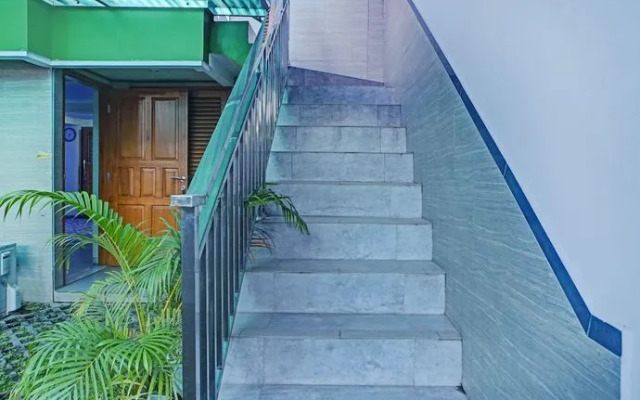 OYO 90583 Balqies Homestay Syariah