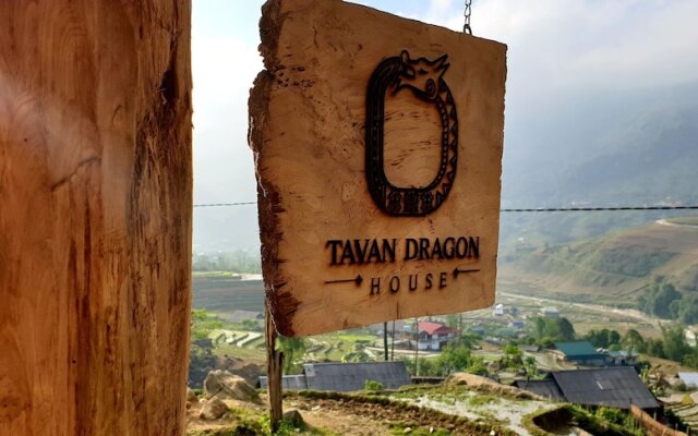 Tavan Dragon House - Hostel