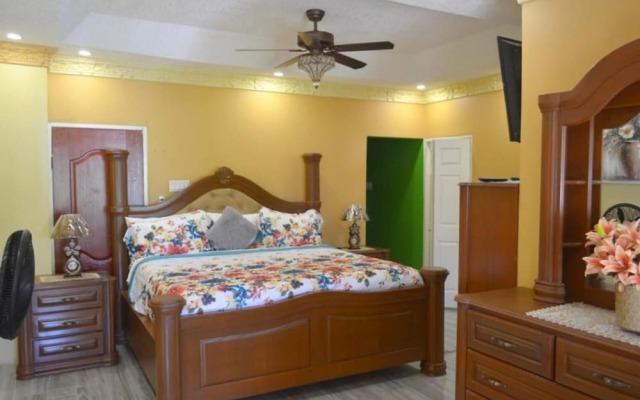 Immaculate 2-bed House in Greater Portmore