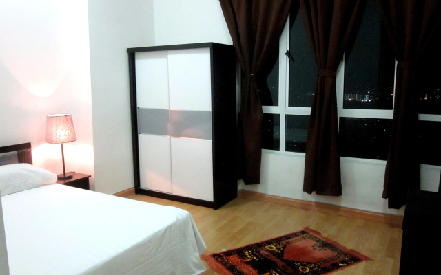 D 1B Guesthouse Condo at 1Borneo