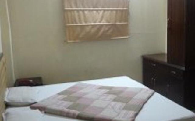 Janpath Guest House