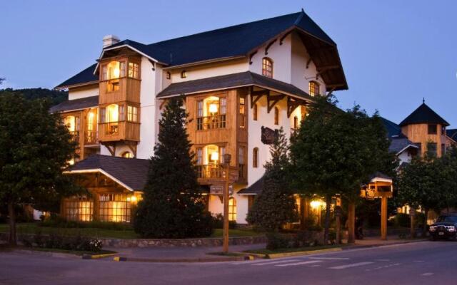Hotel y Cabañas Le Village