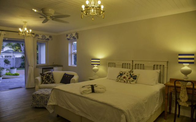 Bright on 5th Guest House