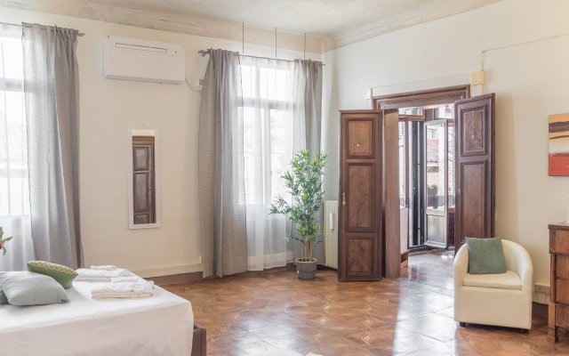 Riva Palace Apartments