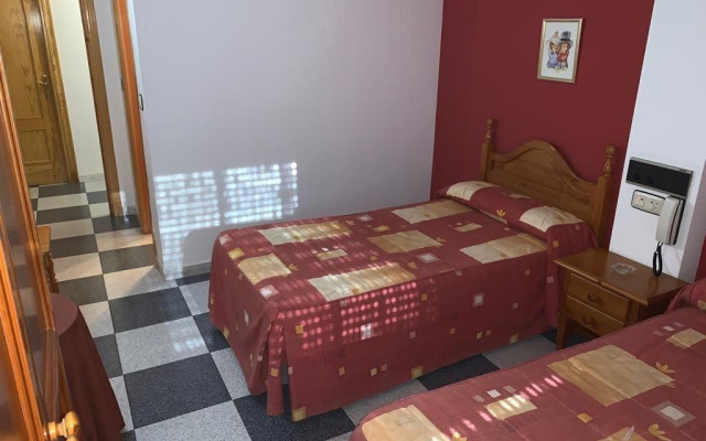 Hostel Restaurant Leyvamar