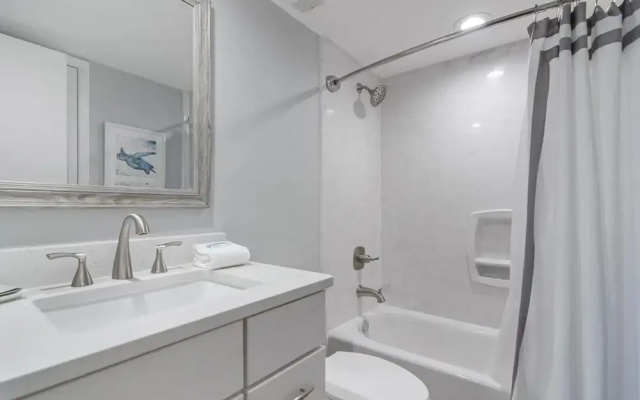 Osp807 2 Bedroom Condo by Redawning