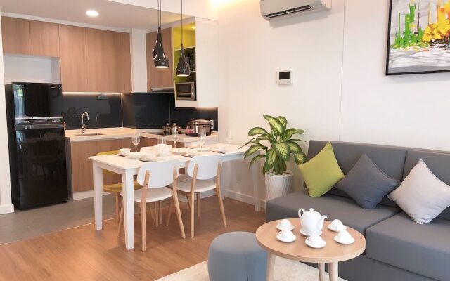 Republic Plaza Apartment